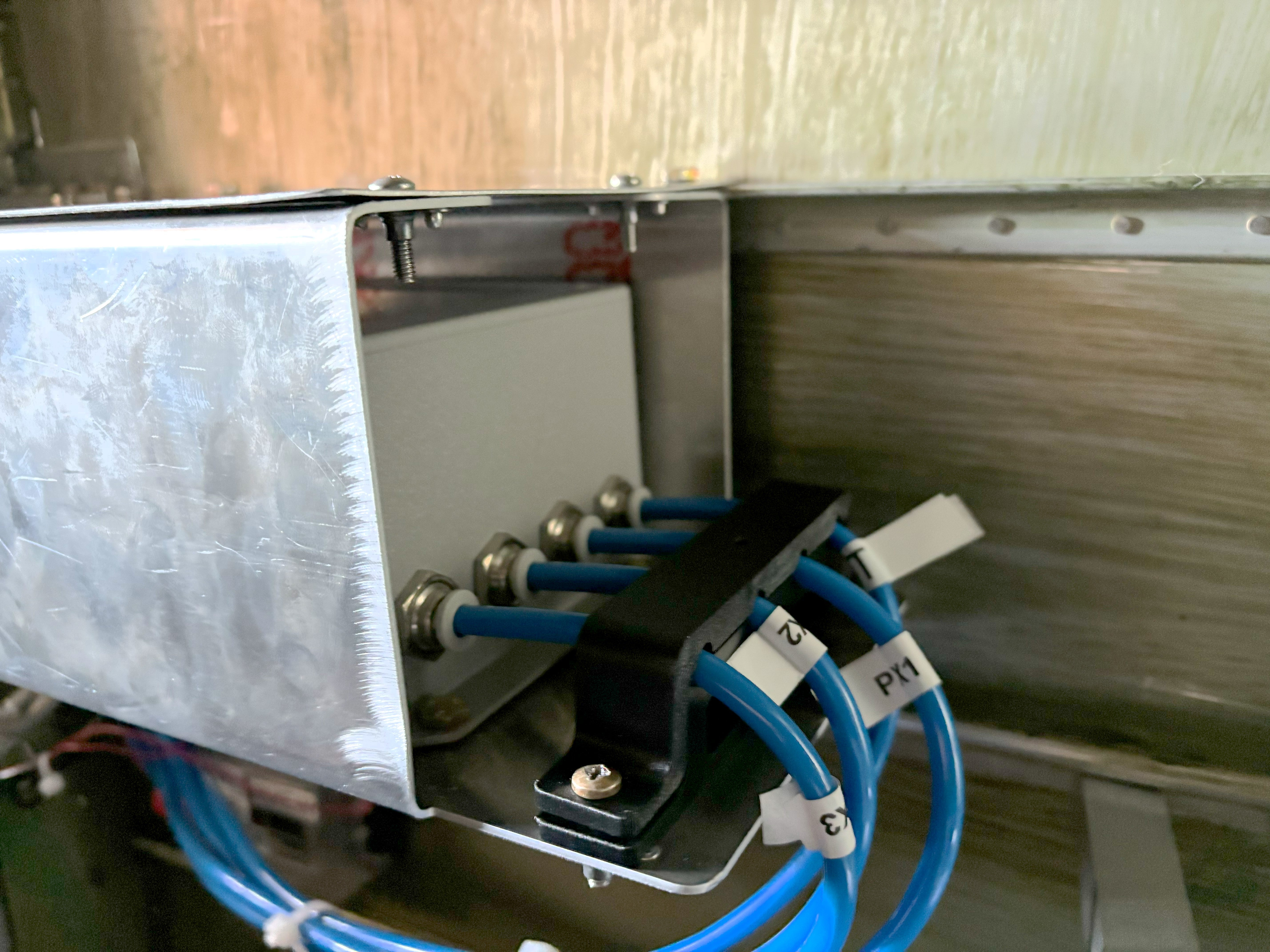 Midwest AVI64 Control Box Mount
